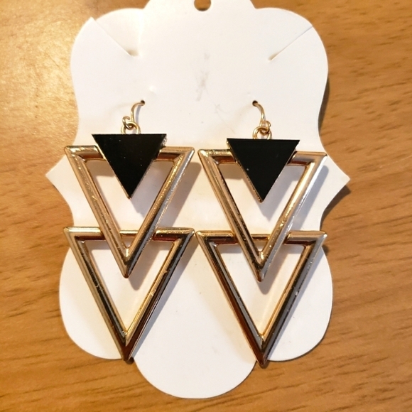 Tiered Triangle Dangling Earrings - Picture 2 of 3